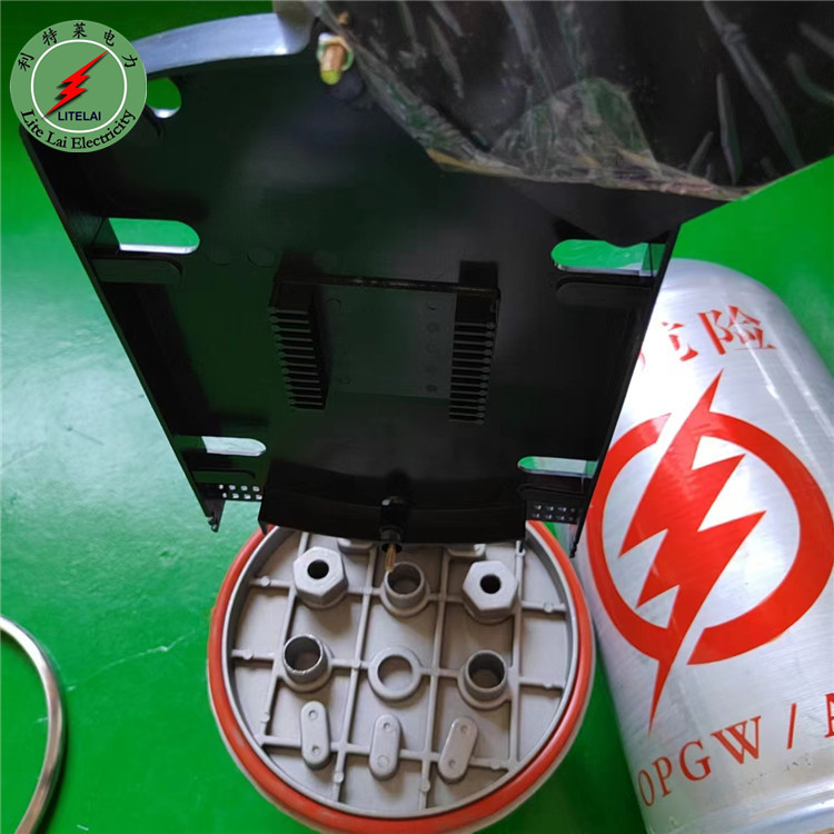 ADSS光缆铝合金接头盒 电线杆用接续盒 金属帽式接头盒 光缆金具