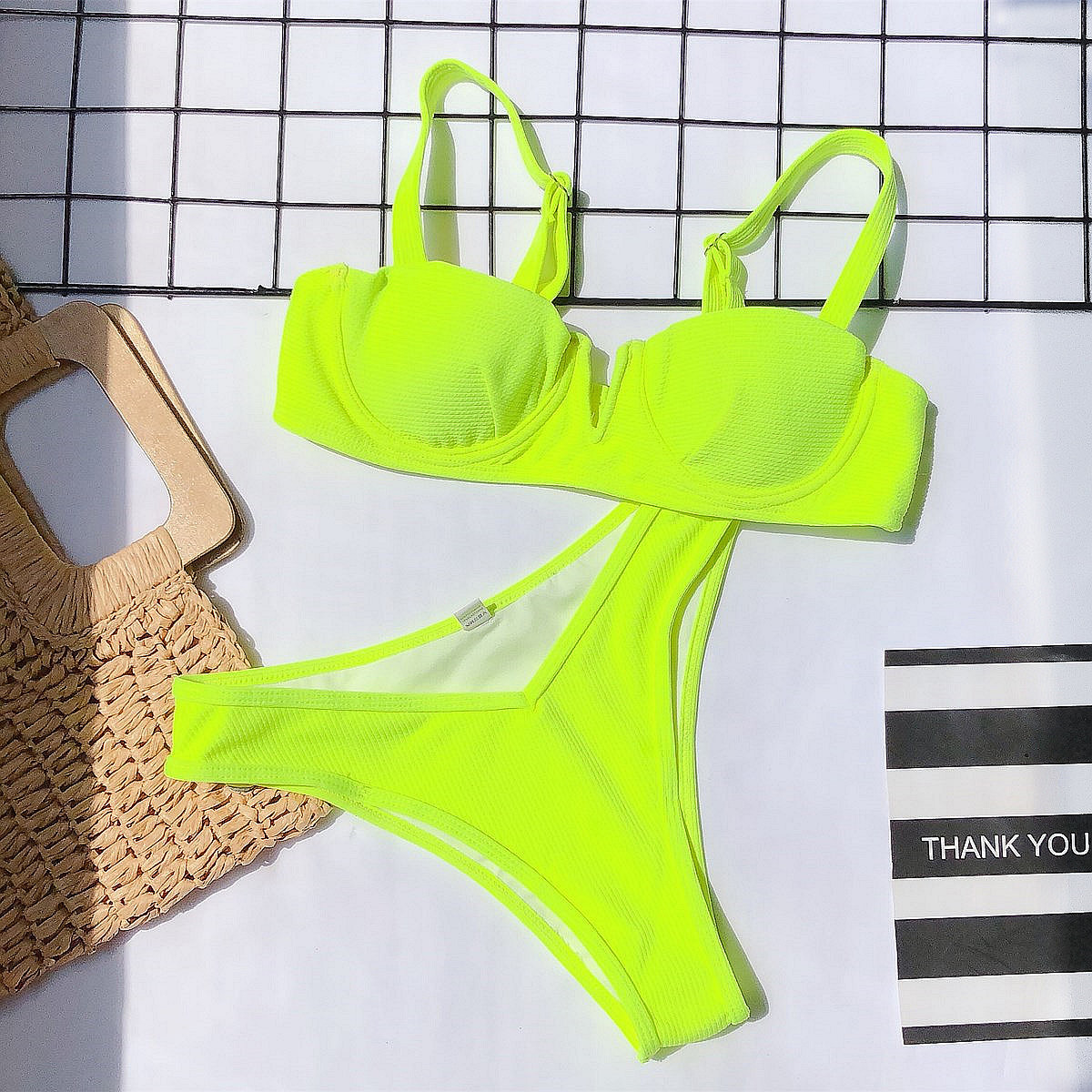 nuevo bikini traje de baño con cuello en v traje de baño dividido para mujer NSDA1212