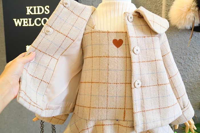 Title 8, Koreański wełniany płaszcz księżniczki