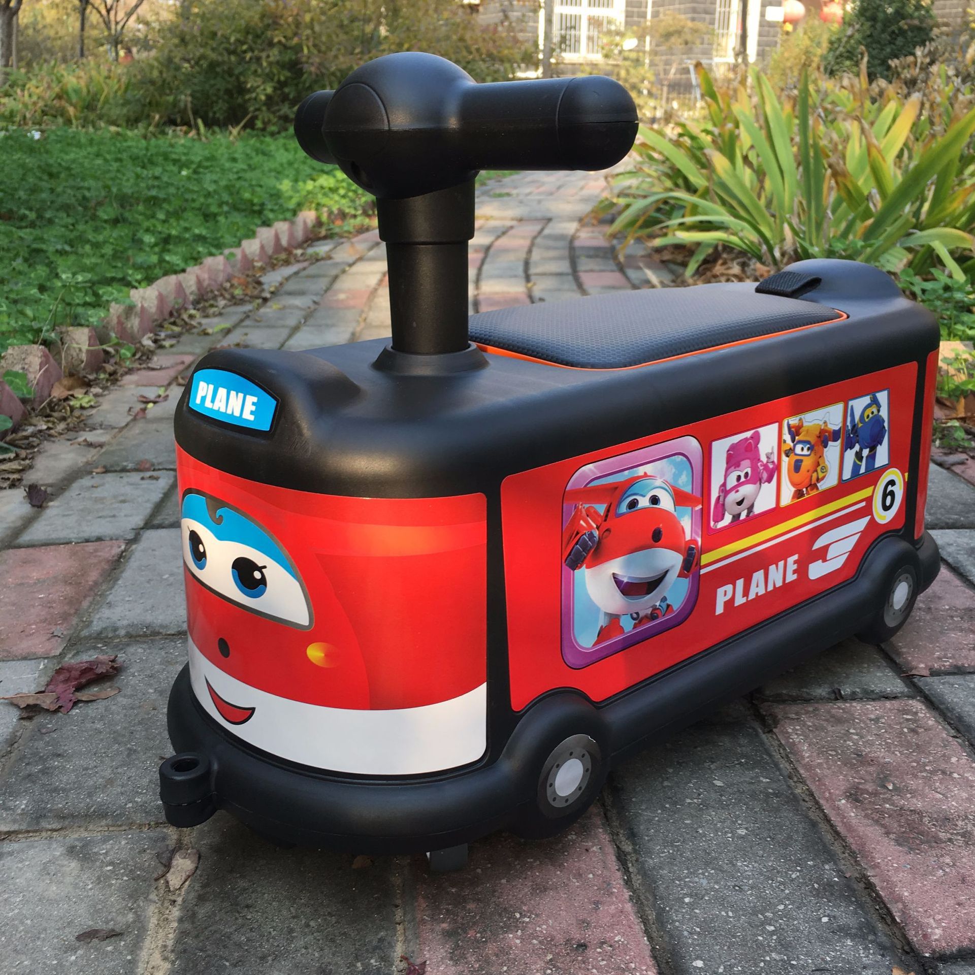 宝宝巴士车新款萌版韩国儿童扭扭车滑行车 四轮万向静音轮学步车