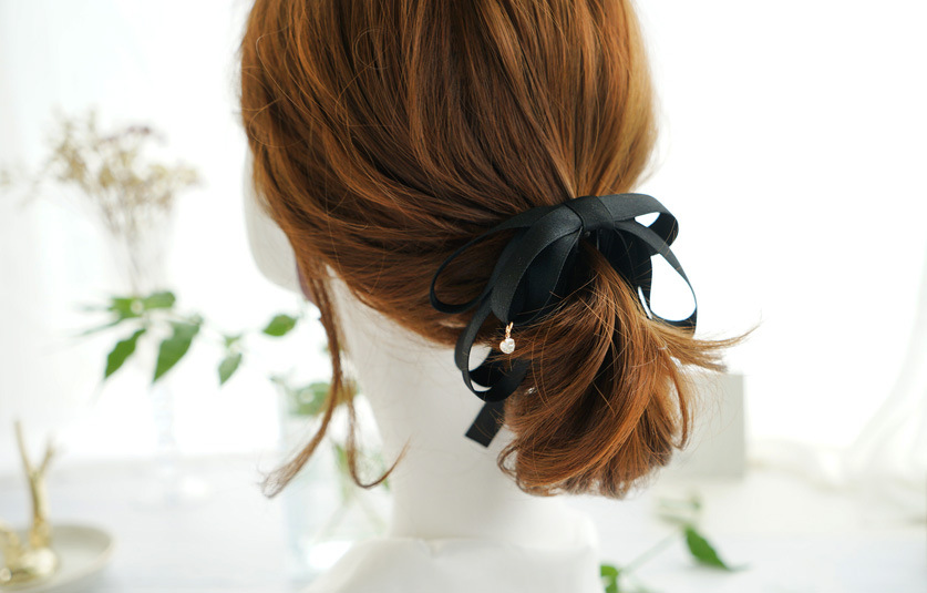 Korean Multilayer Ribbon Fabric Bow Hair Clip Wholesale Nihaojewelry display picture 6