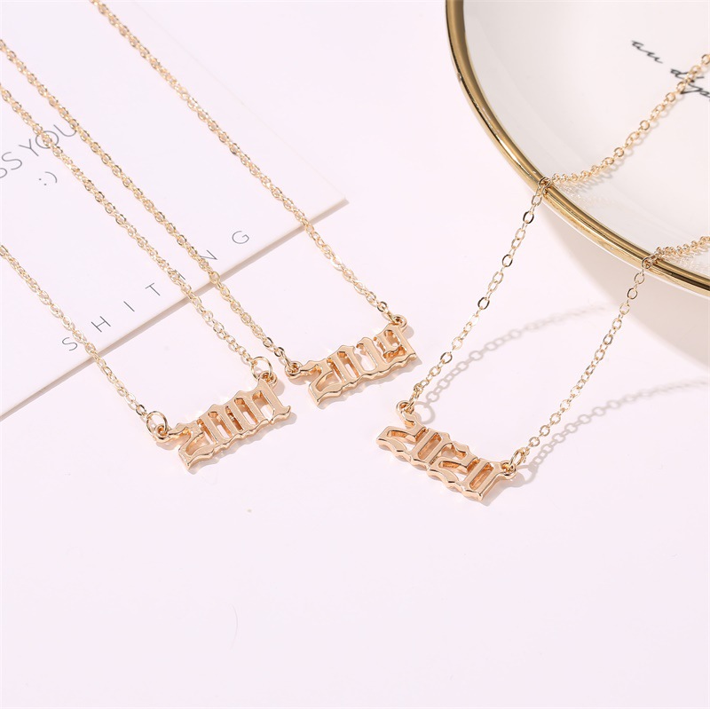 Fashion  Simple  New Pendant Years  Clavicle Chain Nihaojewelry display picture 5