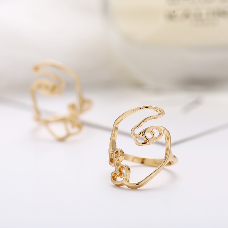 New Create Alloy Face Ring Fashion Simple Ring display picture 10