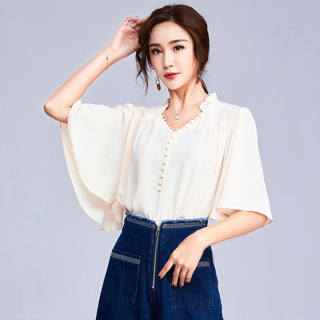New Lotus Leaf Sleeve Mulberry Ear V-collar Chiffon Pullover Top