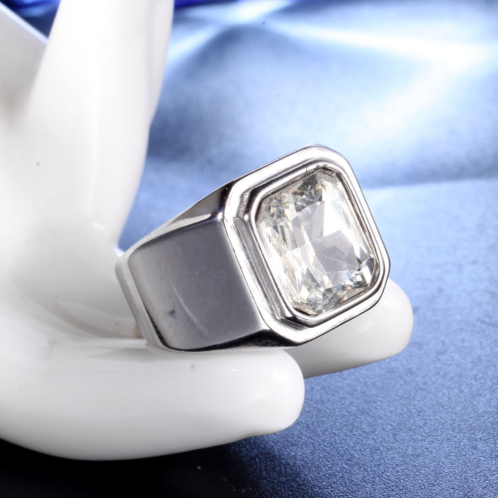 Rings Classification 1 Piece Quantity Street Occasion Titanium Steel Material Simple Style Square Titanium Steel Metal Inlay Gem Polishing Men'S Rings