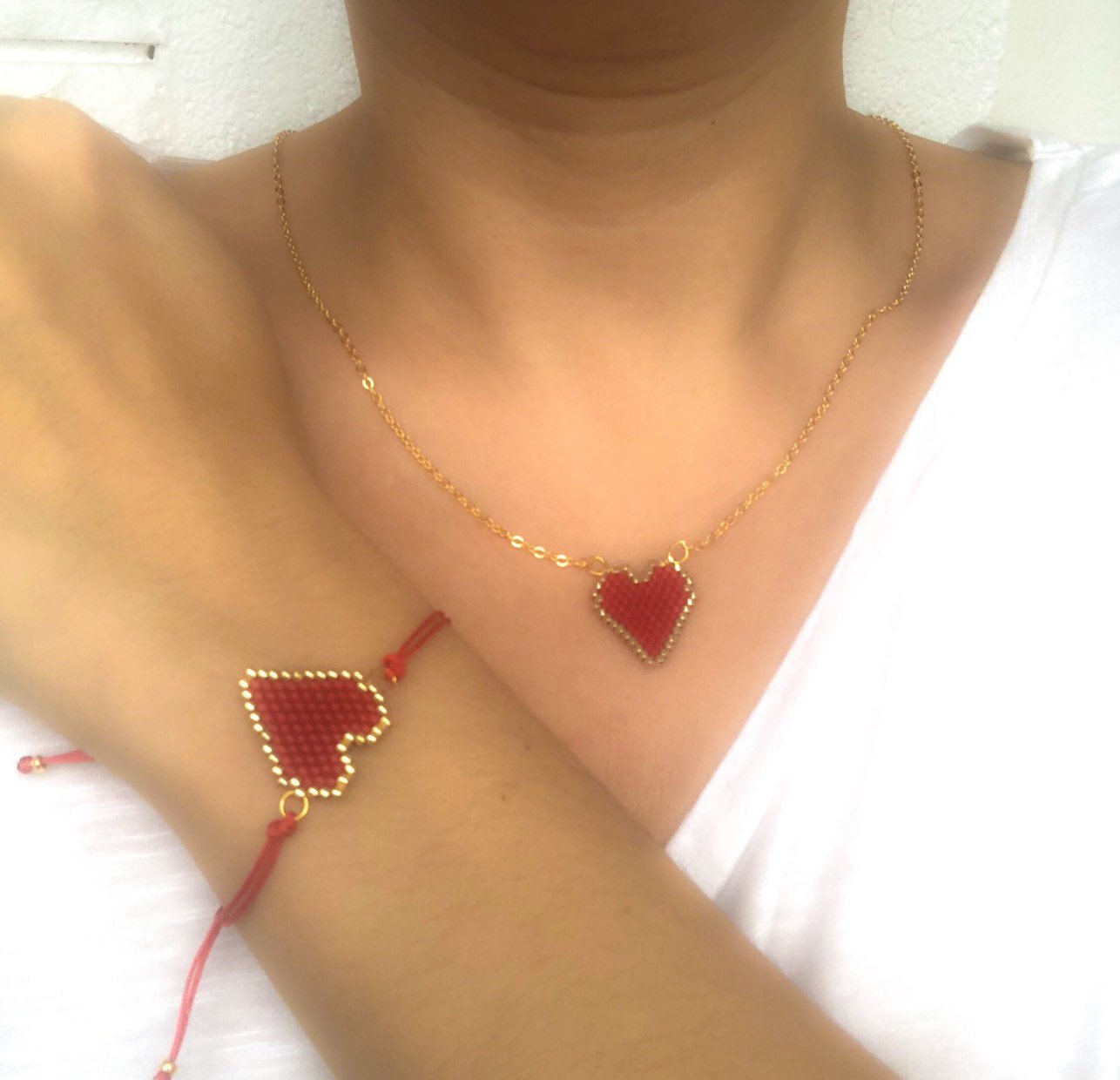 Best-seller En Europe Et En Amérique Amour Rouge Tissé Bracelet Miyuki Femmes De Bijoux Classique Populaire Rouge Amitié Corde display picture 1