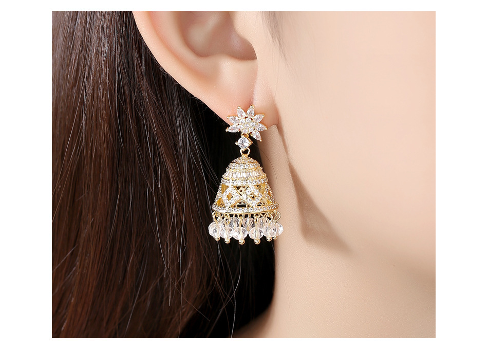 Micro-inlaid Zirconium Three-dimensional Wind Chime Retro Earrings Light Luxury Earrings display picture 3