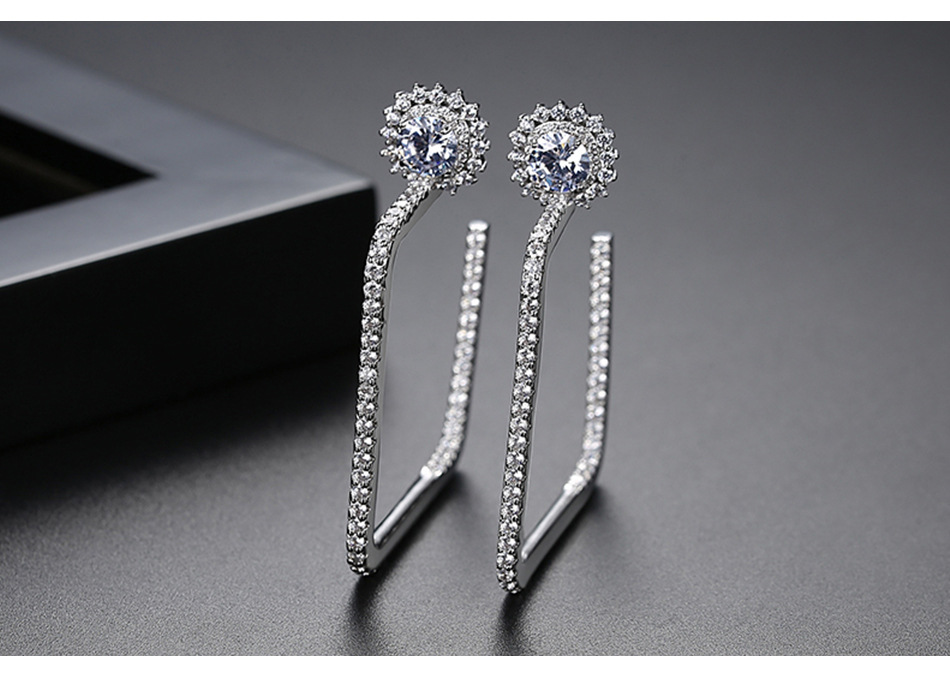 Jinse Kaixi Boucles D'oreilles Européen Et Américain Tempérament Banquet Personnalisé Femmes De Cuivre Incrusté De Zirconium Carré Boucles D'oreilles Boucle D'oreille Cadeau display picture 3