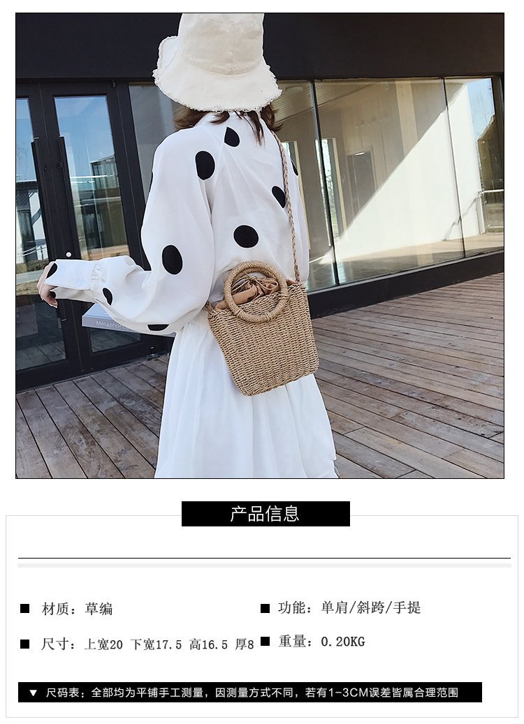 Straw Bag Portable Retro Vacation Woven Bag Seaside Beach Mini Beach Bag Women display picture 5