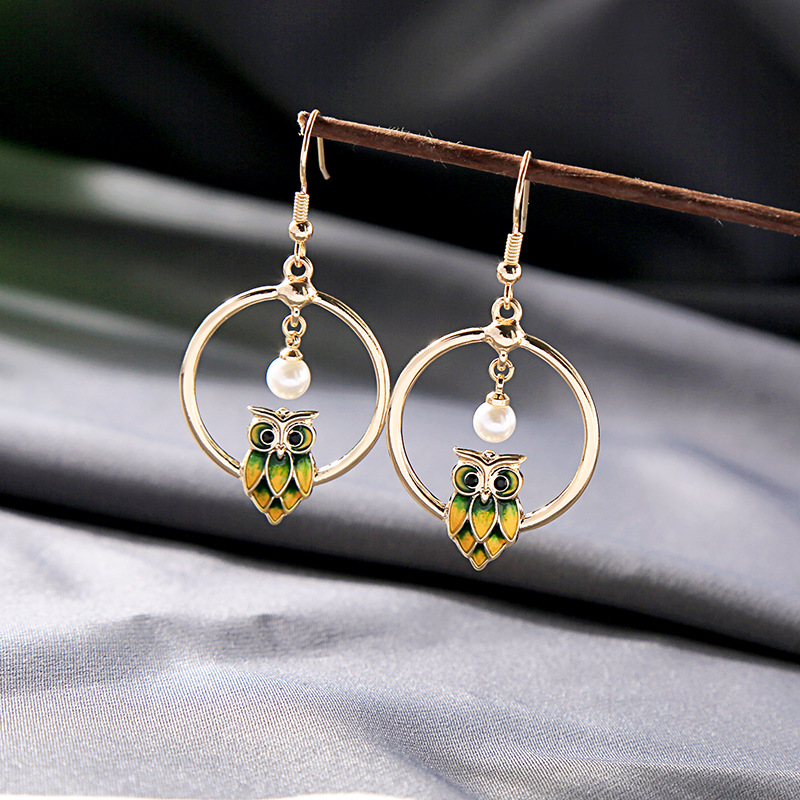 Long Geometric Hollow Earrings Female Personality Small Owl Earrings display picture 1