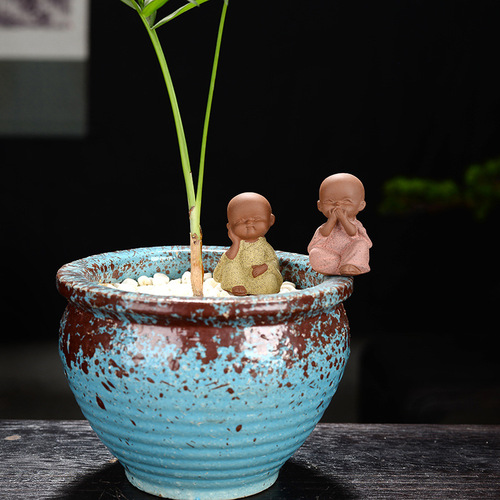 Tea pet ornaments can be used to raise creative mini pocket-sized three or four little monks, Zen-like purple sand tea sets, accessories, flower pot decorations