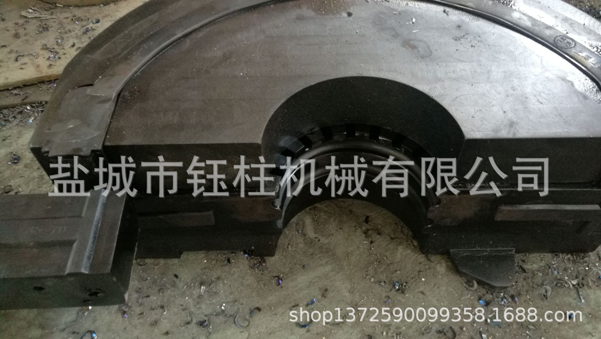 通用上海型 2FZ35-35防喷器全封闸板165  总成,5寸，5 1/2寸 7寸