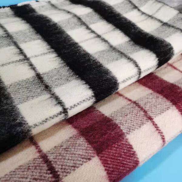 La Maomao red and white plaid black and white plaid Malaysia style…