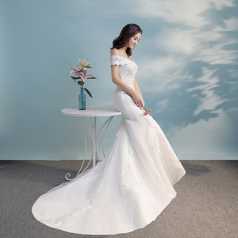 Vestido de Novia Estilo Mori de Un Solo Hombro, Vestido de Novia con Cola de Sirena Ajustado Estilo Princesa, Vestido de Novia Ligero, Nuevo Estilo 2026