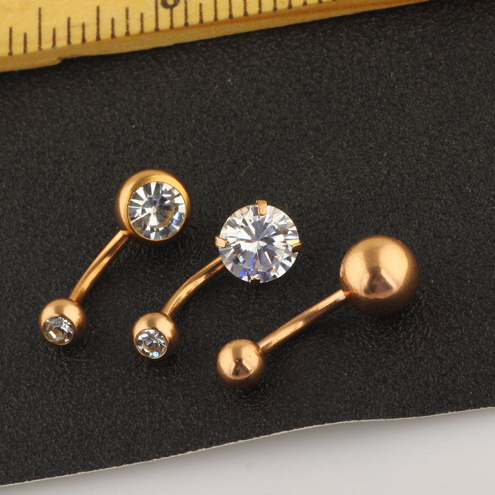 16G labret stud size and finish detail