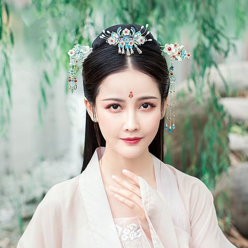 Hanfu hairpin and hair accessories set, ancient style headwear, full traditional costume, mythical ambiance, flowing tassels, hair swings, hairpins, hair combs