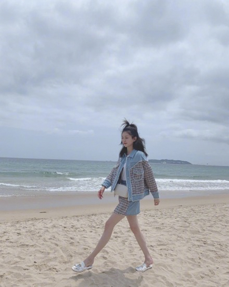 Costume femme en Poilue - Ref 3335217 Image 27