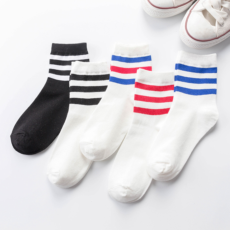 袜子女士秋冬新款棉质透气吸汗三条杠条纹中筒女袜 女士运动袜
