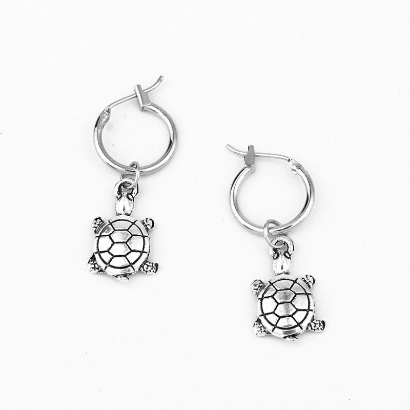 Best Seller In Europe And America Cute Personality Three-dimensional Turtle Pendant Ear Ring Vintage Ancient Silver Animal Earring Ear Clip Female display picture 2