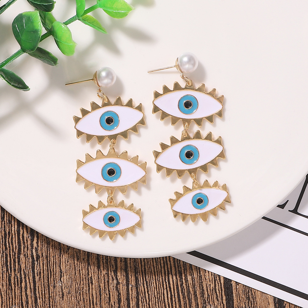 Tempérament Sauvage Eye Couture Gouttes Pour Les Oreilles Internet Chaude Alliage Émail Boucles D'oreilles Tendance Boucles D'oreilles Populaire Ornement Accessoires display picture 10