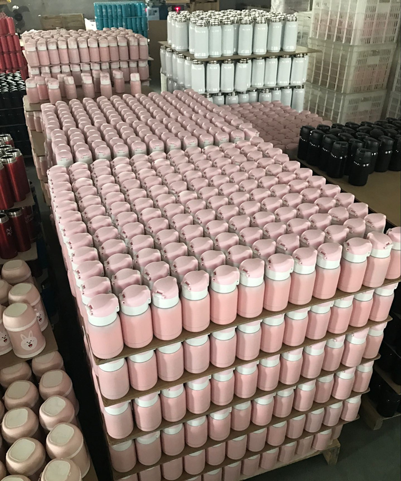 4136640284_901270811