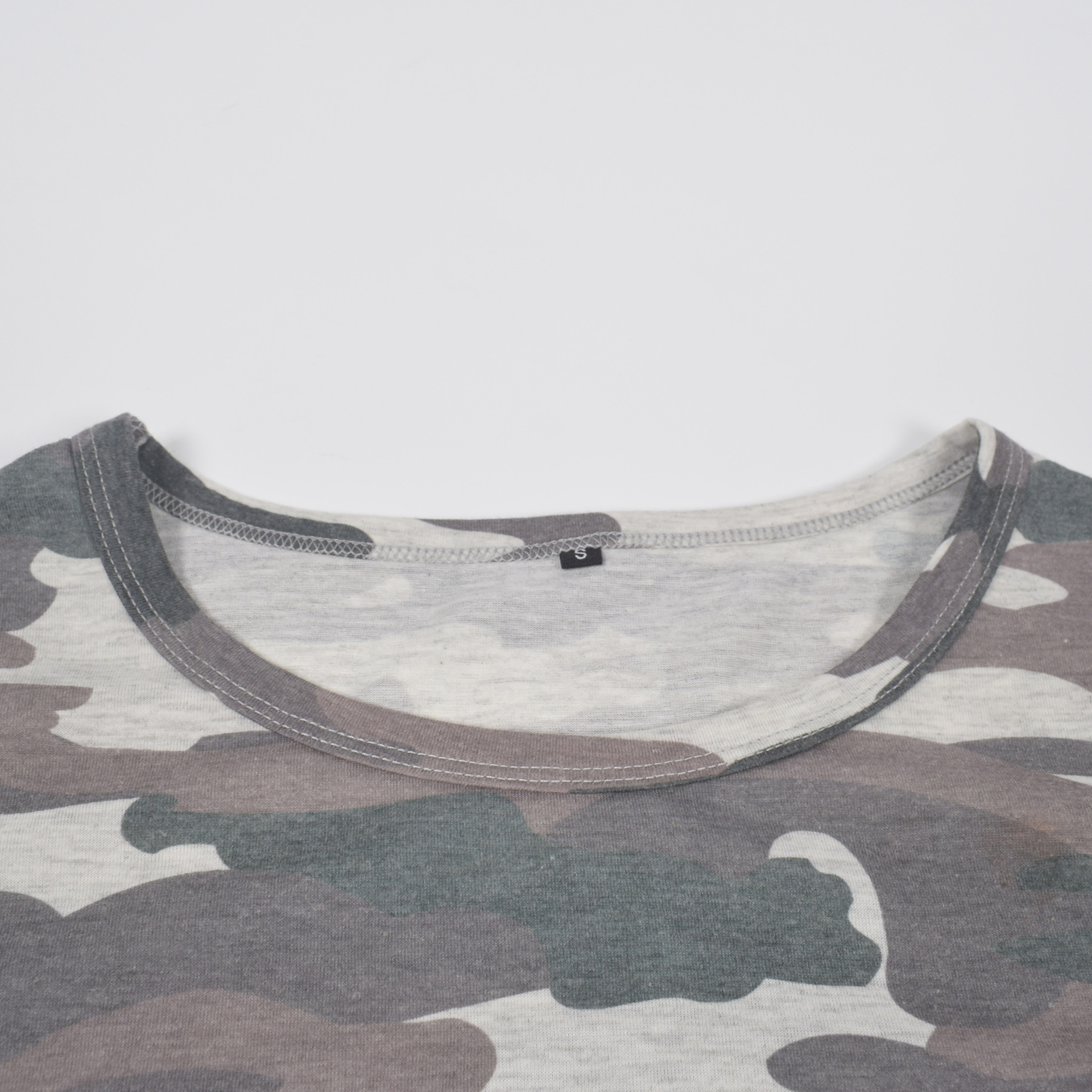 piled sleeve camouflage dress  NSKL18738