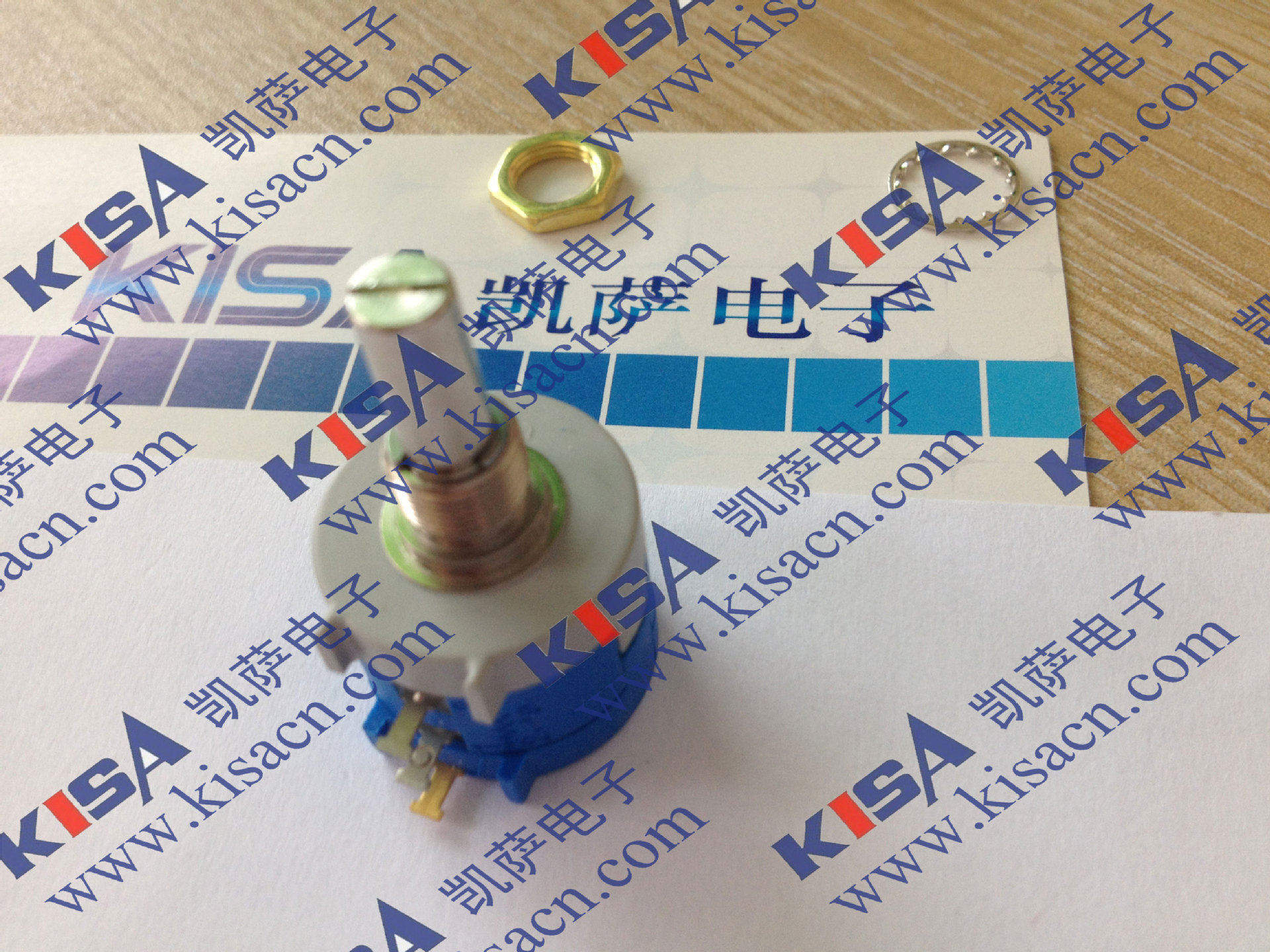 Bourns 95A1D-Z28-EA0/302L 电位计