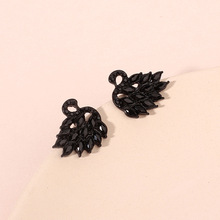 4g Weight No Inlaid Inlay Material Earrings Classification Housewarming, Anniversary, Business, Wedding, Travel, Birthday, Festival Occasion Alloy Material Animal Pattern Women'S Gender Plating Design Gold, Silver Color Korean Swan Pearl Earrings 13