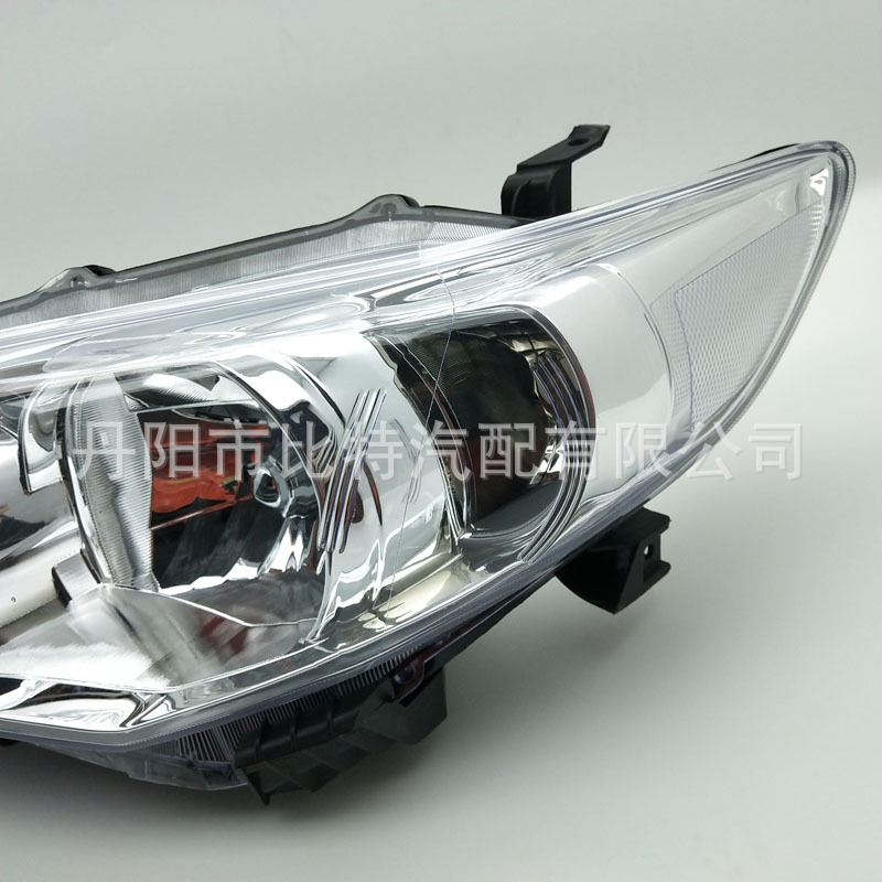 卡罗拉中东版 (3).jpg