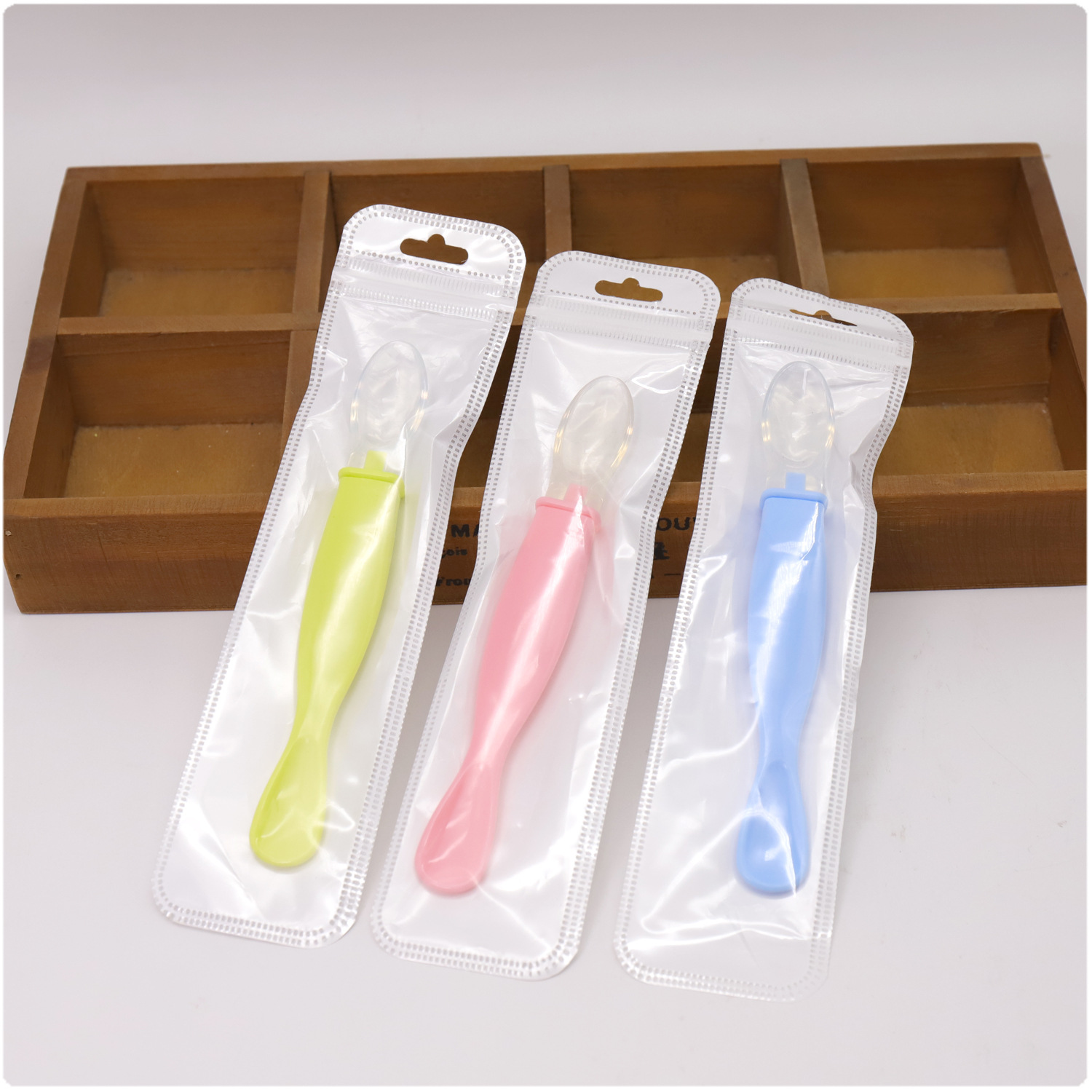 baby Soft spoon Dual use silica gel Soft spoon a soup spoon Baby feeding spoon Detachable spoon head