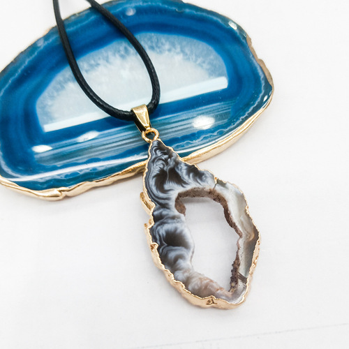 Natural Brazilian Agate Raw Stone Pendant Crystal Cave Slice Pendant Hollow Agate Crystal Tooth Necklace Gold Plated with Edge Gold Plating