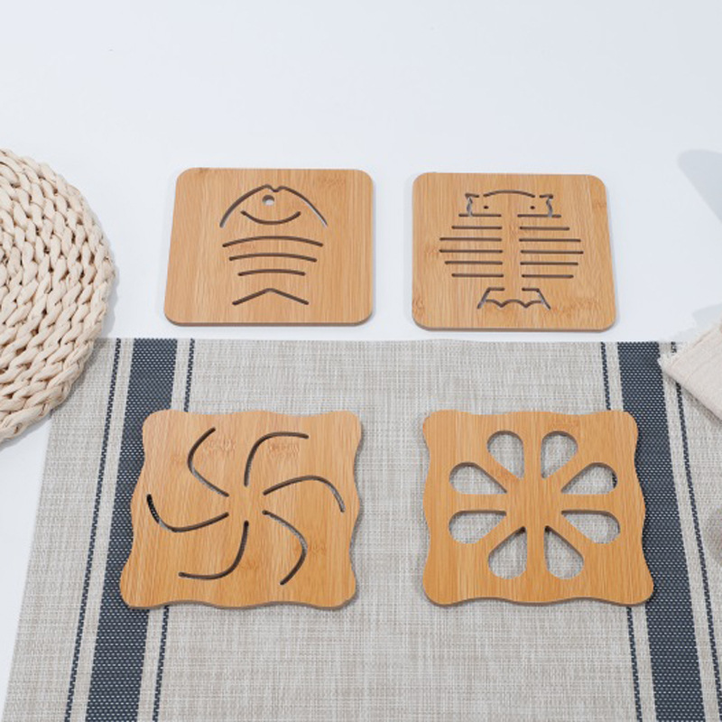 镂空木质餐垫可爱茶杯垫子碗垫厨房加厚防烫隔热垫新中式风格餐具