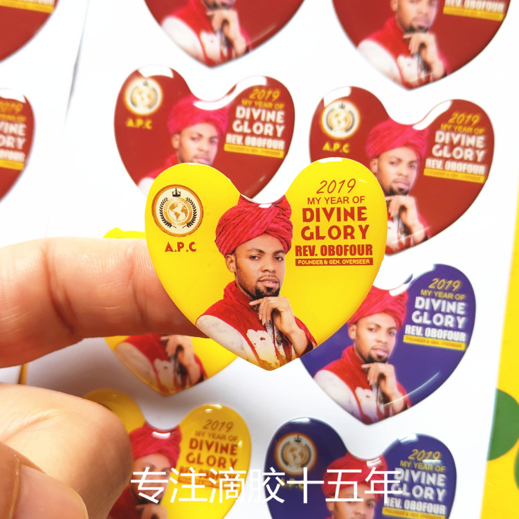 厂家定制 品牌强粘桃心形透明滴胶贴纸 可来图定制免费设计