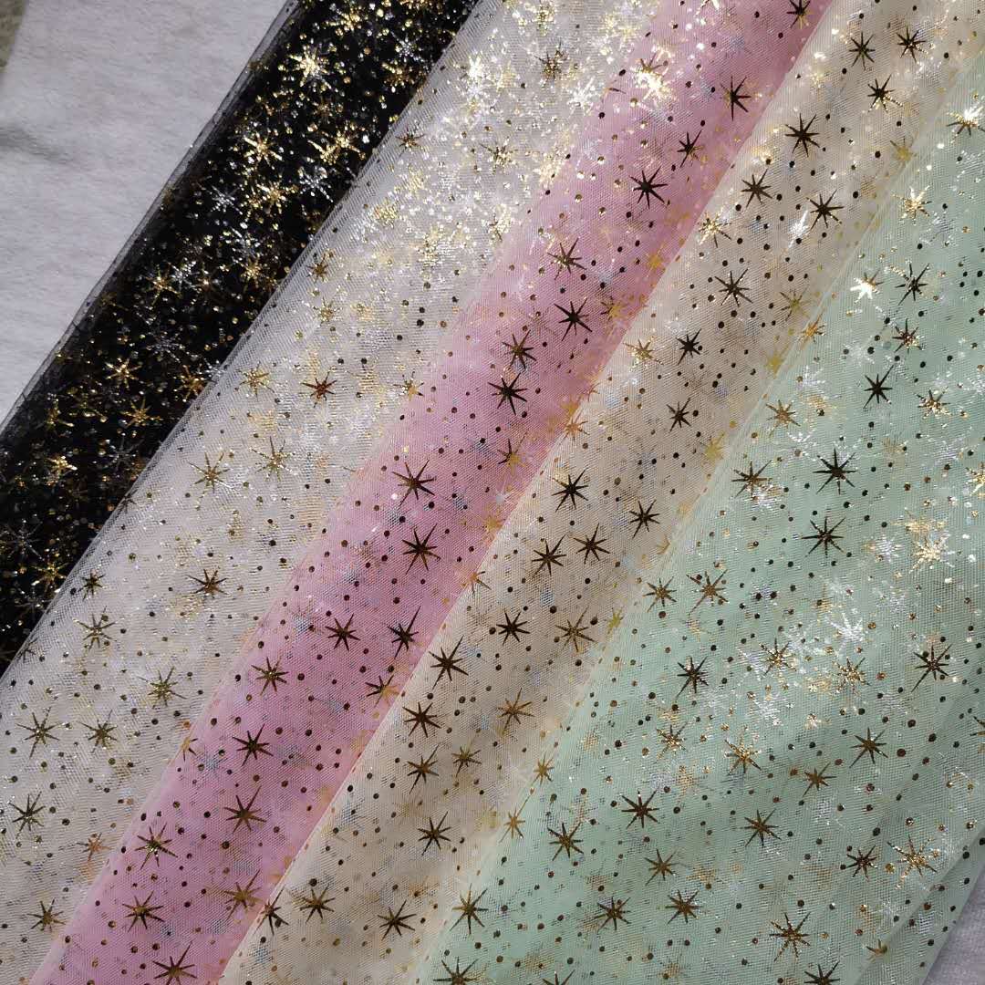 爆款锦加密美国网网眼布烫金烫银雪花点点 新款童装裙子面料纱