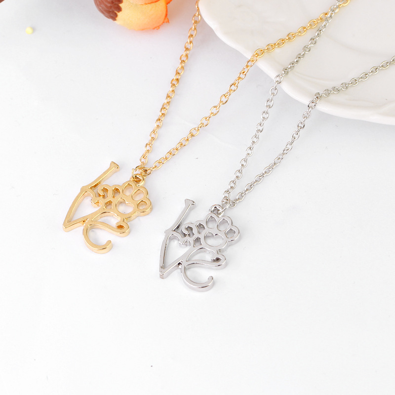 Necklace Clavicle Chain Creative New Letter I Love You Love Hollow Out Dog Claw Necklace Wholesale Nihaojewelry display picture 3