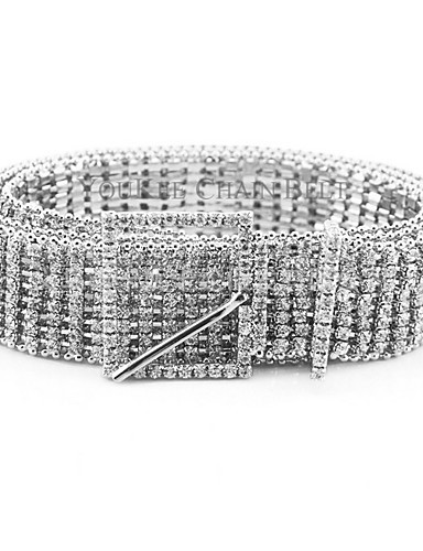 El cinturón de diamante de cristal se puede ampliar con hebilla de diamante