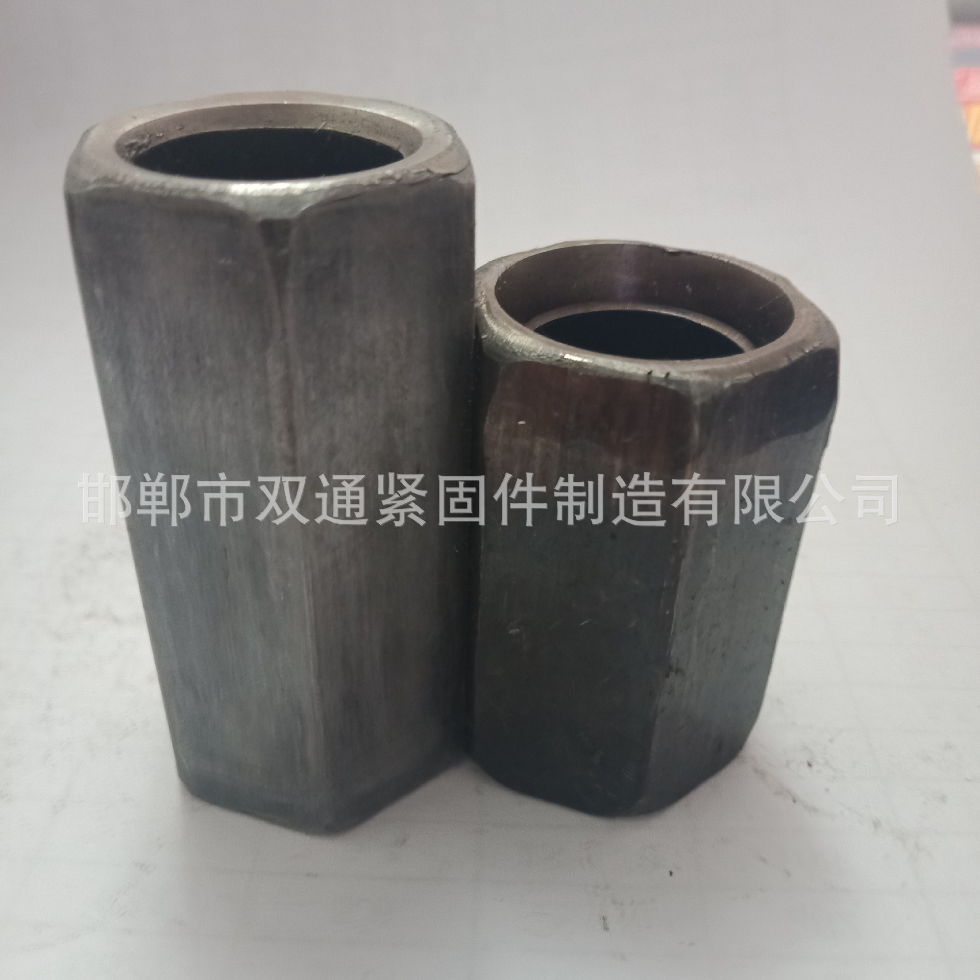 专业冷镦加工 定制各种方孔套管 台阶套管 加长套管 图样定制特价