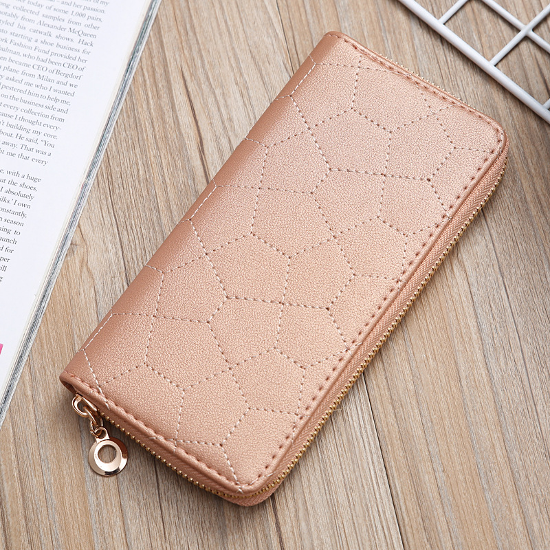 121g Weight Polyester Lining Material Zipper Closure Type Business Occasion Pu Leather Material Solid Color Pattern Women'S Gender Square Shape Rose Red, Red, Gold, Silver, Black Color Nihaojewelry Wholesale Accessories New Fashion Sewing Thread Geometric Pattern Clutch 15