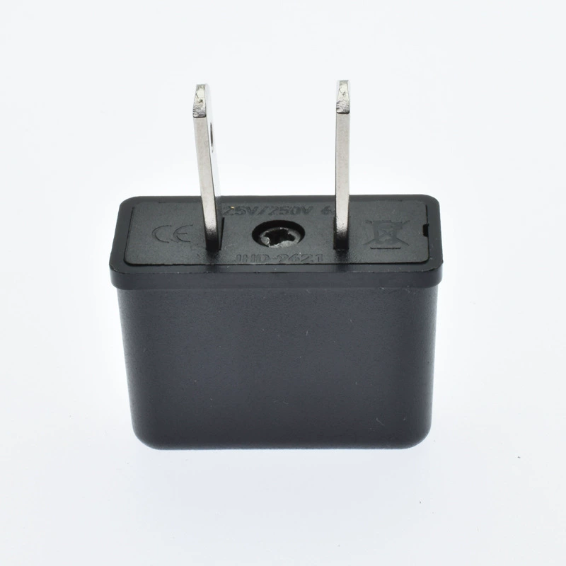 9621-1 Japan conversion plug national standard power supply switch socket U.S. conversion plug mini-type conversion