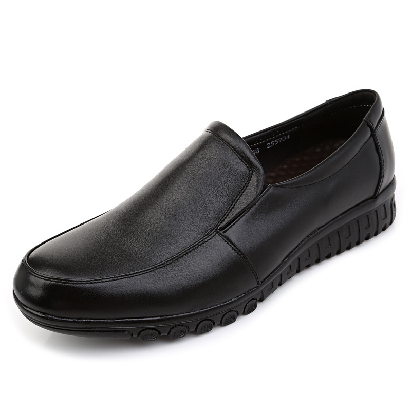 Breathable casual comfortable slip-ons