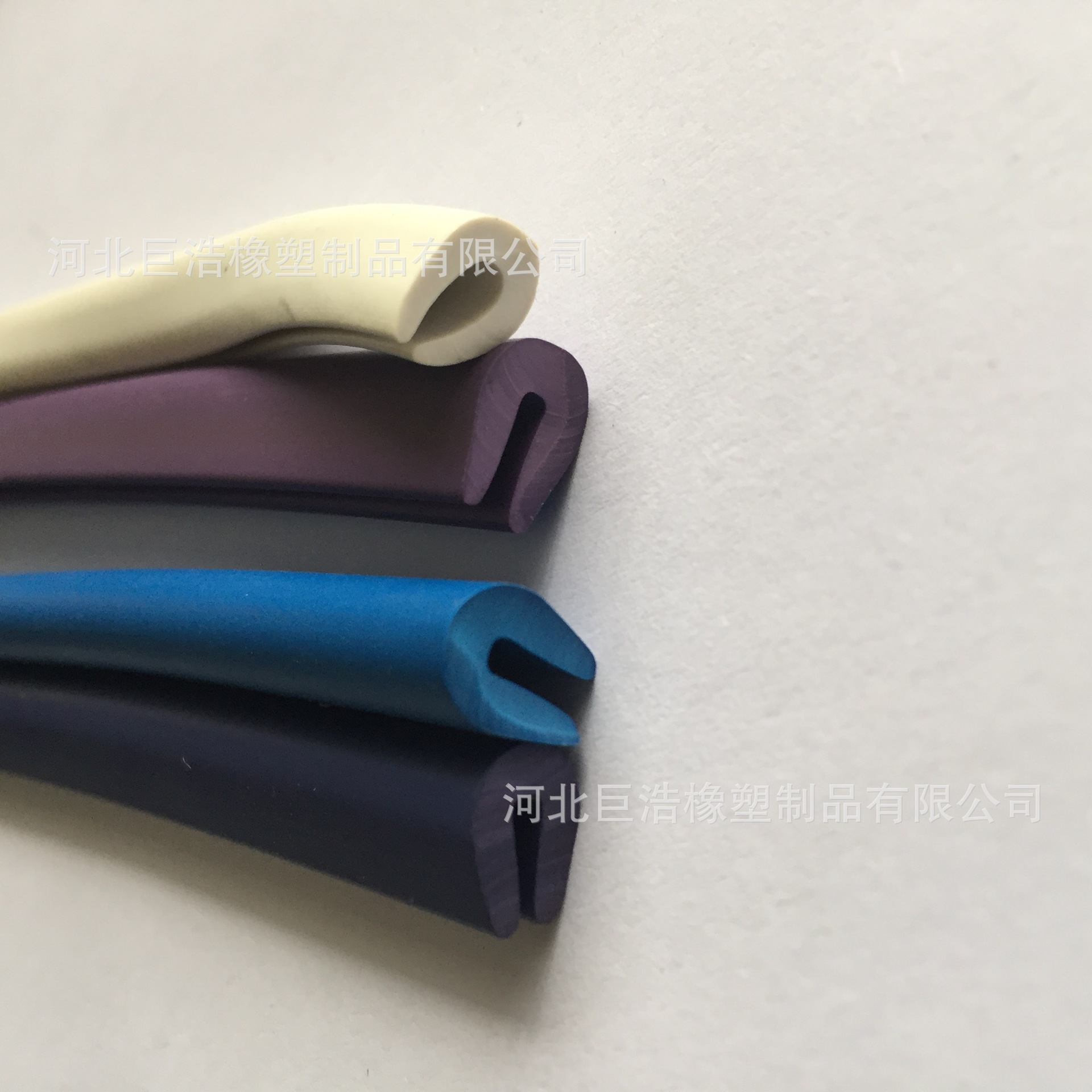 pvc软质彩色密封条 包边密封条 橡胶条pvc密封条