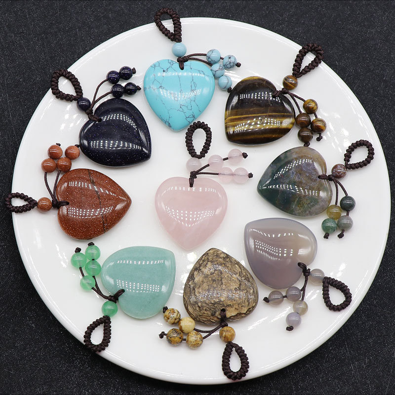 Agate Crystal Semi-precious Stones Love Woven Pendant Heart-shaped Keychain Natural Stone Peach Heart Pendant display picture 2
