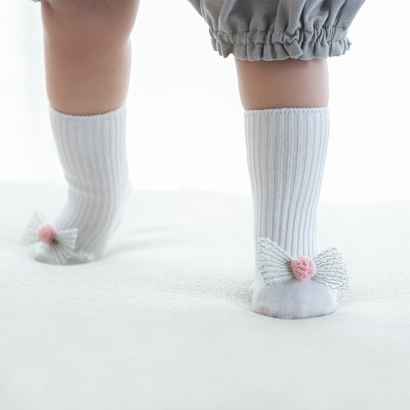 19 primavera y verano nuevos dibujos animados de frutas tridimensionales antideslizantes calcetines para niños pequeños calcetines para bebés de 0 a 2 años