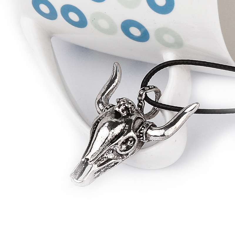 Fashion new punk retro bull head pendant necklace wholesale