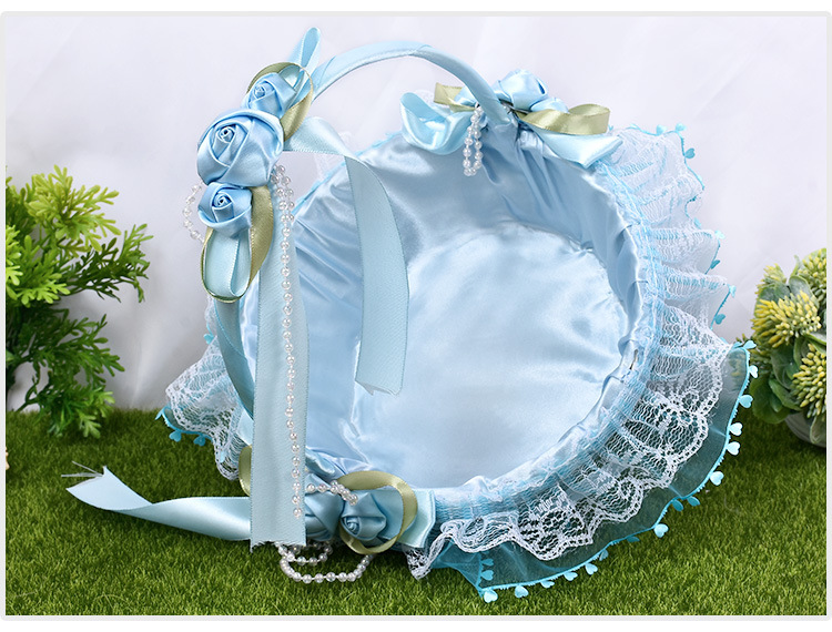 Factory direct supply of Western-style creative wedding flower baskets for brides, wedding flower girls, bridesmaids, scattered flower baskets, and hand-held wedding flower baskets detail image 13