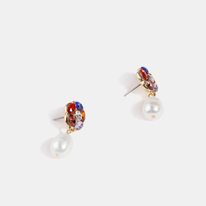 New Fashionable Color Crystal Pearl Earrings Wholesale display picture 2