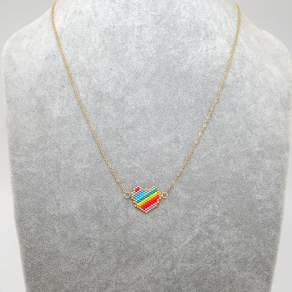 Wholesale Jewelry Bohemian Rainbow Heart Pendant Necklace Nihaojewelry display picture 13