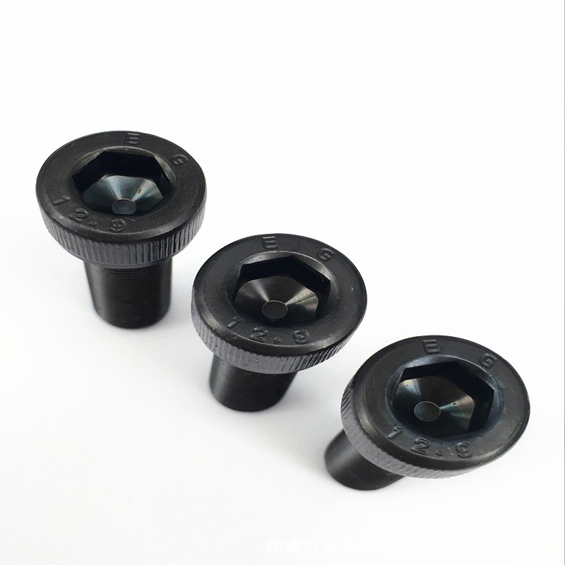 3228121927_1078908961