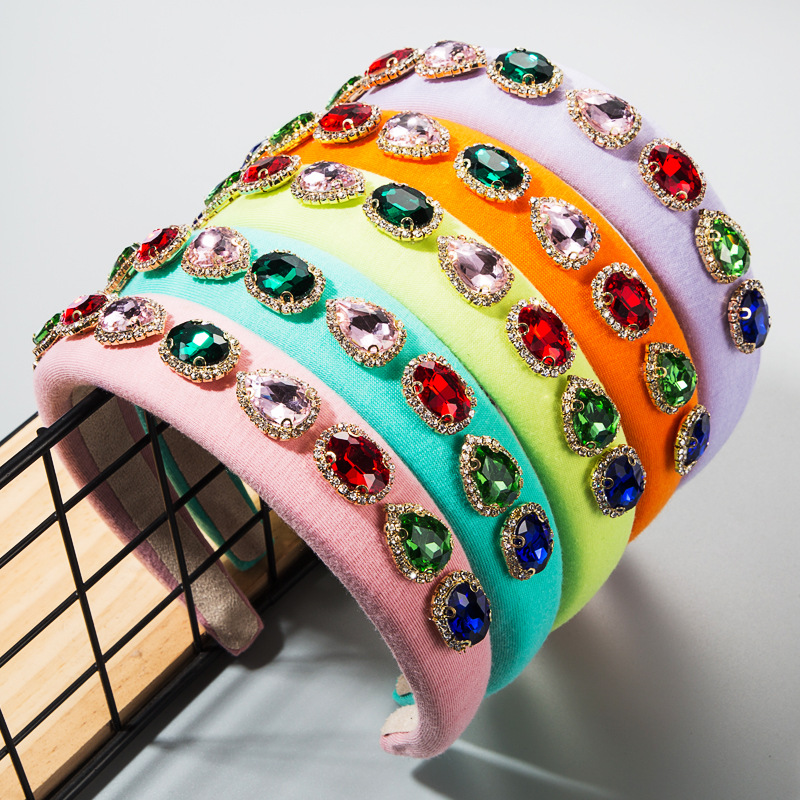 Fashion Sponge Hair Hoop Female Diamond Multicolor Color Catwalk Fabric Hair Accessories display picture 17