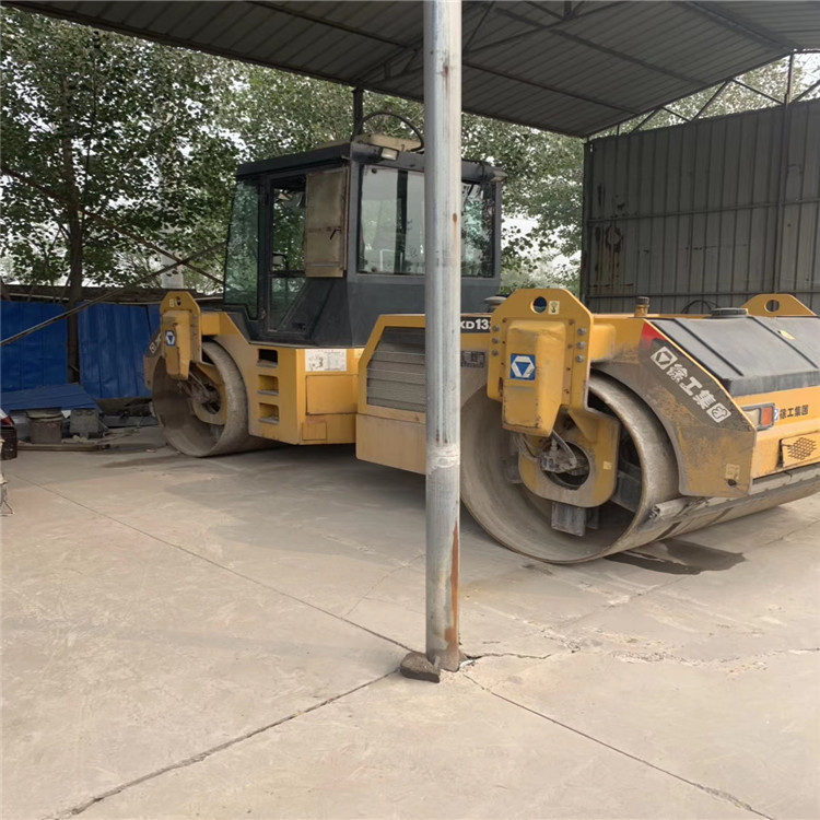 二手徐工13压路机，徐工13吨双钢轮压路机，徐工12吨压路机